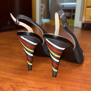 Stylish Black Heels with Striped Design